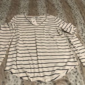 NWT- William rast womens Long sleeve tee